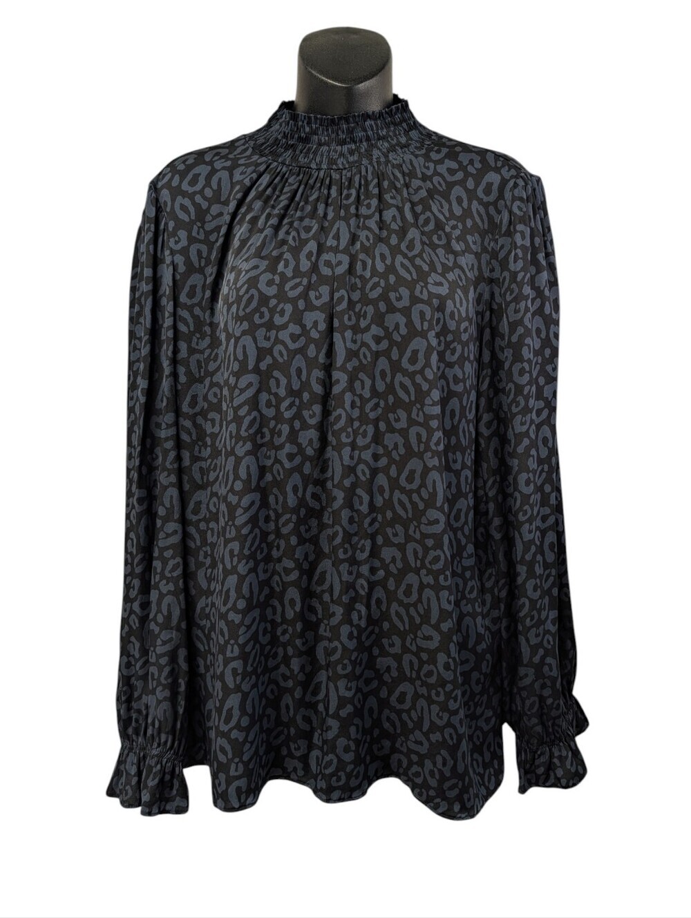 Tucker Women's Size XL Black Gray Leopard Print Silk Blouse Keyhole Neck
